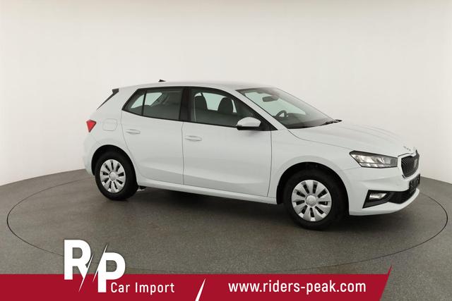 Skoda Fabia Selection 1.0 TSI Selection, AHK, Tempomat, Ladeboden, Park, Winterpaket, SmartLink, 4-J Garantie 