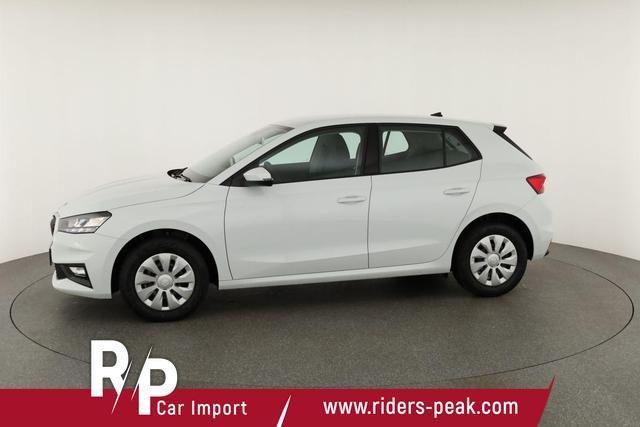 Skoda Fabia Selection 1.0 TSI Selection, AHK, Tempomat, Ladeboden, Park, Winterpaket, SmartLink, 4-J Garantie 