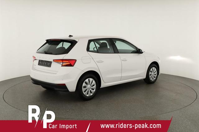 Skoda Fabia Selection 1.0 TSI Selection, Park, Winterpaket, SmartLink, 4-J Garantie 