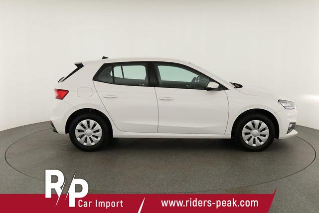 Skoda Fabia Selection 1.0 TSI Selection, Park, Winterpaket, SmartLink, 4-J Garantie 