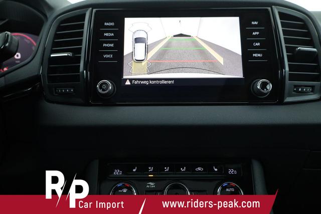 Skoda Karoq Sportline 4x4 2.0 TDI DSG Sportline, Pano, AHK, Matrix, Navi, 5-J. Garantie 