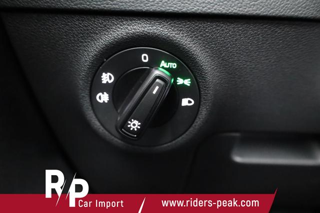 Skoda Karoq 1.5 TSI DSG 130 Jahre, AHK, el. Klappe, Kamera, Ladeboden, Winter 