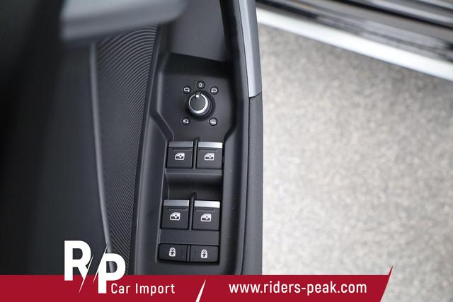 Audi A3 Sportback 35 TFSI S line S-Tronic S-LINE, Teilleder, Kamera, ACC, Sitzheizung, 4-J Garantie 