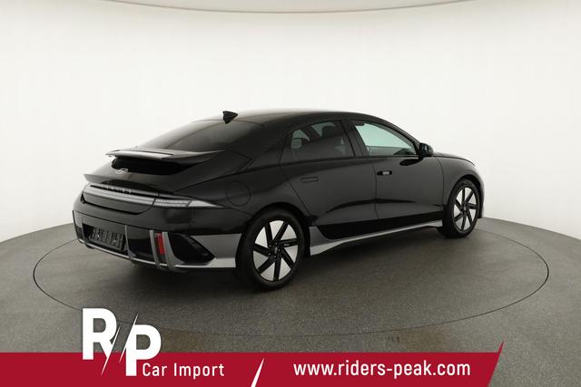 Hyundai IONIQ 6 Uniq Elektro 77,4 kWh, Matrix, HuD, Side, AreaView, Navi, BOSE, Winter 