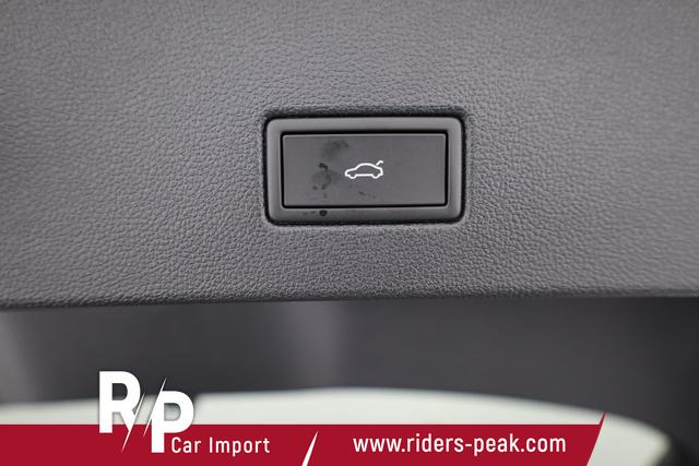 Volkswagen T-Roc R-Line 4Motion 2.0 TSI DSG 4M Black Style, AHK, Pano, HuD, AreaView, Side, Winter 