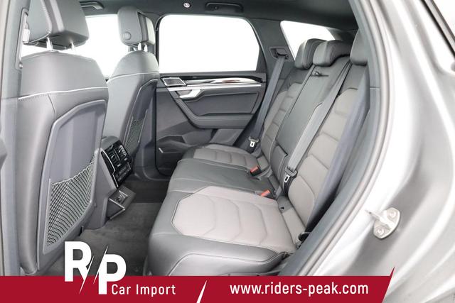Volkswagen Touareg 3.0 TDI 210 kW 4Motion R-Line V6 4M Black, AHK, 22-Zoll, Dynaudio, HuD, Luft, Standheizung 