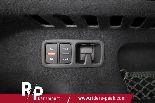 Audi Q8 50 TDI quattro qu S-LINE, Standheizung, HuD, Luft, Pano, B&O, 23-Zoll, AHK, Leder, AreaView, Optik schwarz 