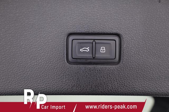 Audi Q8 50 TDI quattro qu S-LINE, Standheizung, HuD, Luft, Pano, B&O, 23-Zoll, AHK, Leder, AreaView, Optik schwarz 