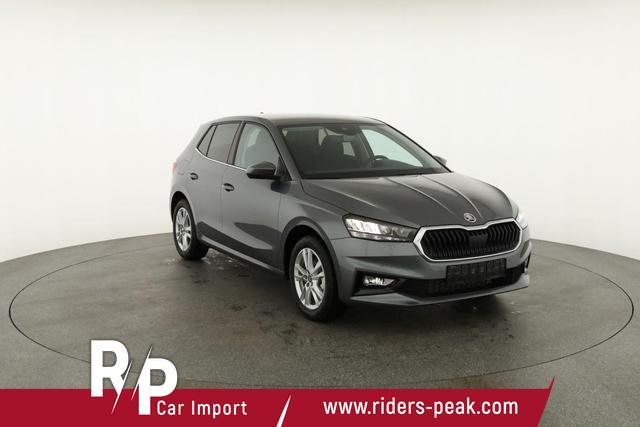 Skoda Fabia Selection 1.0 TSI DSG 130 Jahre, LED, Kamera, ACC, Side, Ladeboden, Winter 