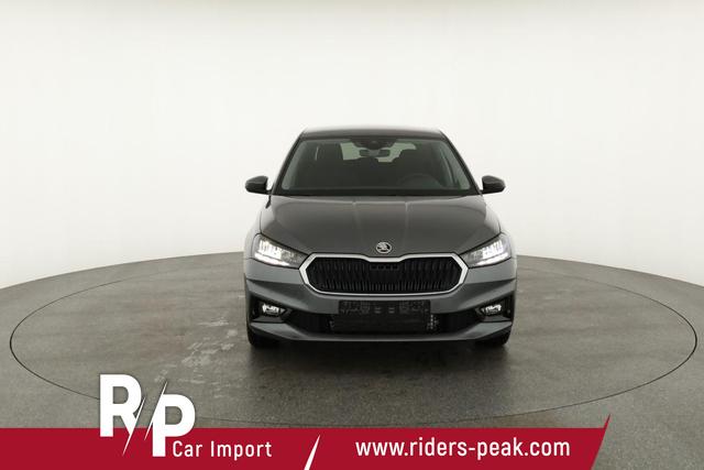 Skoda Fabia Selection 1.0 TSI DSG 130 Jahre, LED, Kamera, ACC, Side, Ladeboden, Winter 