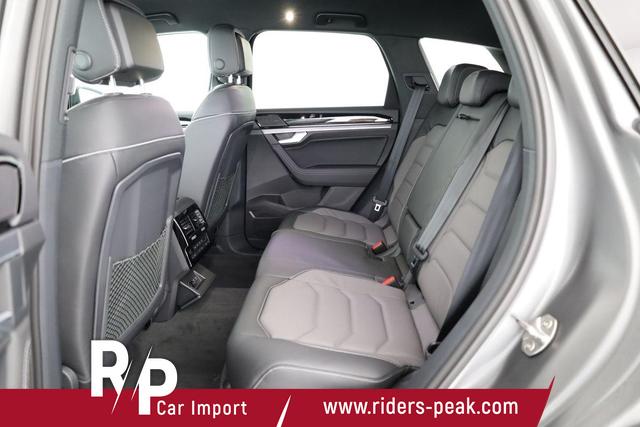 Volkswagen Touareg 3.0 TDI 210 kW 4Motion R-Line V6 Black, AHK, HuD, Luft, Standheizung 