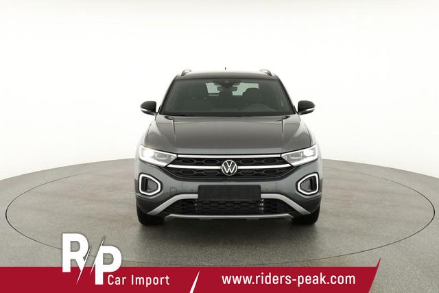 Volkswagen T-Roc Style 1.5 TSI DSG Black Style, AHK, IQ.Light, 19-Zoll, easyOpen, Navi 