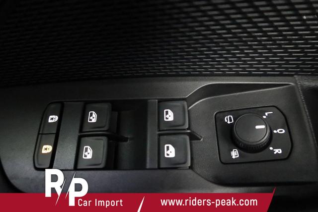 Skoda Octavia Combi 2.0 TDI 110 kW Selection DSG Selection, Navi, Pano, AHK, Teilleder, 5-J Garantie 