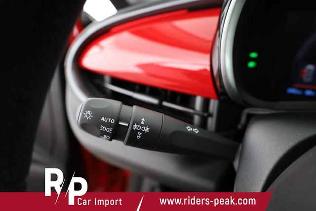 Fiat 600e 115 kW Red 115kWh, LED, APP-Connenct, 1-Hand 