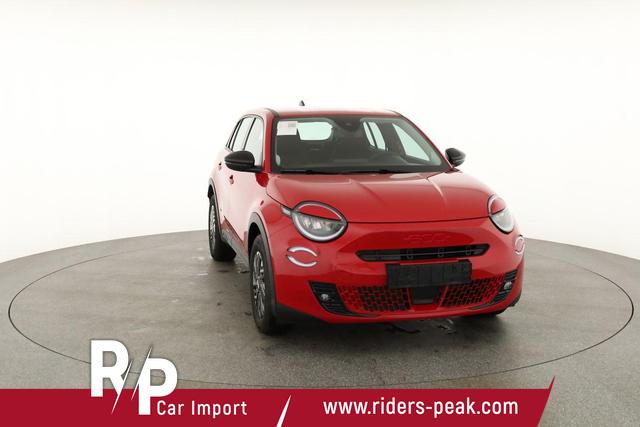 Fiat 600e 115 kW Red 115kWh, LED, APP-Connenct, 1-Hand 