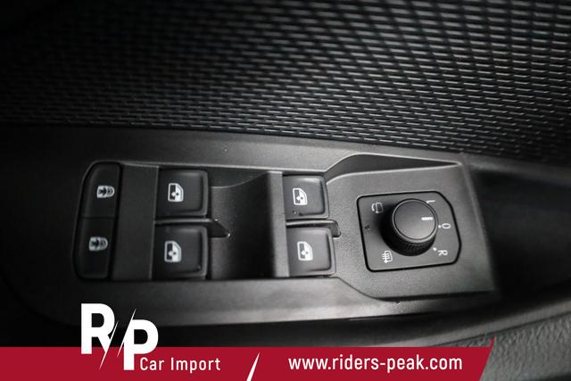 Skoda Octavia Combi RS 2.0 TSI DSG, Sonderlackierung, AHK, 19 Zoll, Canton, el. Klappe, Navi, Matrix, sofort 