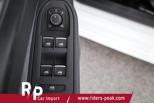 Volkswagen Golf R 2.0 TSI 245 kW 4Motion VIII DSG 4M, Black Style, IQ.Light, AreaView, 19-Zoll 