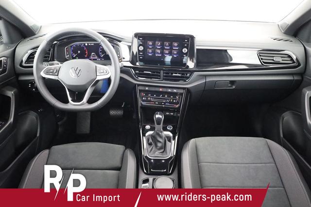 Volkswagen T-Roc Style 1.5 TSI DSG Black Style, AHK, IQ.Light, 19-Zoll, easyOpen, Navi 