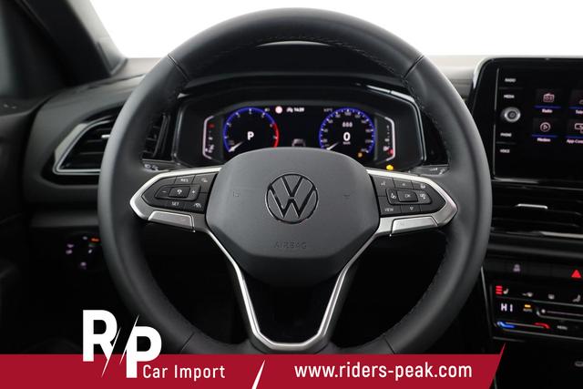 Volkswagen T-Roc Style 1.5 TSI DSG Black Style, AHK, IQ.Light, 19-Zoll, easyOpen, Navi 