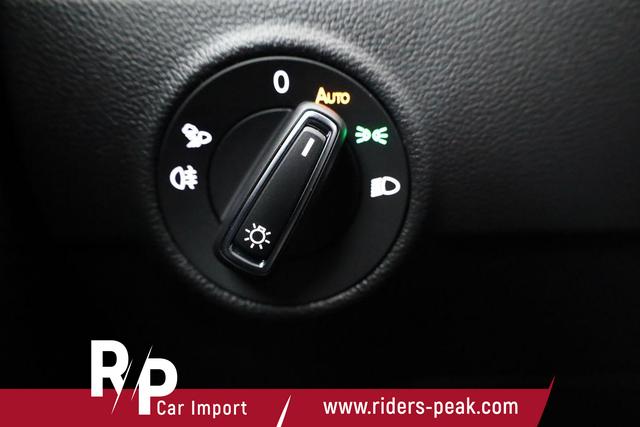 Volkswagen T-Roc Style 1.5 TSI DSG Black Style, AHK, IQ.Light, 19-Zoll, easyOpen, Navi 