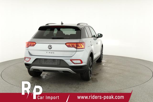 Volkswagen T-Roc Style 1.5 TSI DSG Black Style, AHK, IQ.Light, 19-Zoll, easyOpen, Navi 