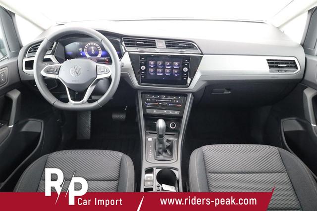 Volkswagen Touran Comfortline BMT/Start-Stopp 1.5 TSI DSG Comfortline, 7-Sitzer, AHK, Navi, Kamera, Side, Winter, 4-J. Garantie 