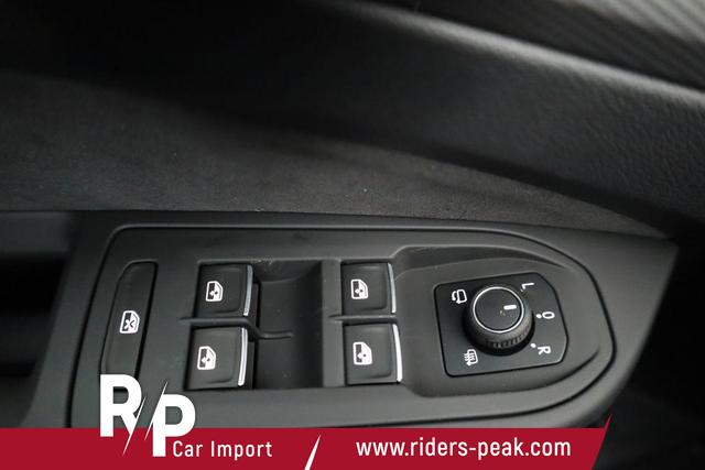 Volkswagen Golf 1.5 TSI eHybrid 150 kW Edition 50 VIII Style, AHK, Navi, Kamera, Side, LED-Plus 