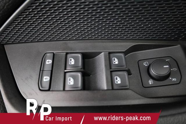 Skoda Octavia Combi RS 2.0 TSI DSG, Sonderlackierung, AHK, 19 Zoll, Canton, el. Klappe, Navi, Matrix, sofort 