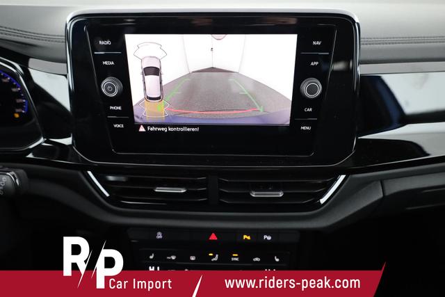 Volkswagen T-Roc Style 1.5 TSI DSG Black Style, AHK, IQ.Light, 19-Zoll, easyOpen, Navi 