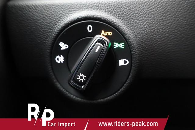 Volkswagen T-Roc Style 1.5 TSI DSG Black Style, AHK, IQ.Light, 19-Zoll, easyOpen, Navi 