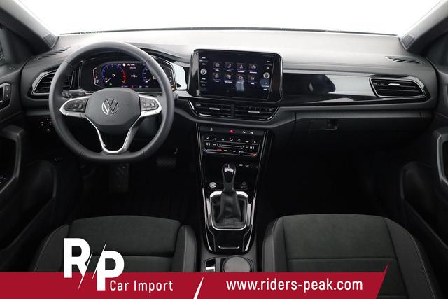 Volkswagen T-Roc Style 1.5 TSI DSG Black Style, AHK, IQ.Light, 19-Zoll, easyOpen, Navi 