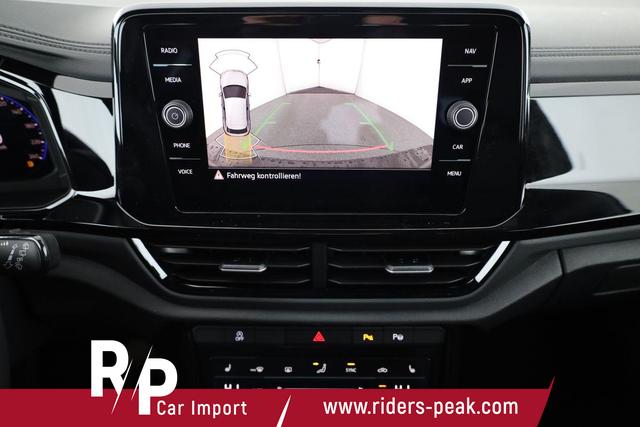 Volkswagen T-Roc Style 1.5 TSI DSG Black Style, AHK, IQ.Light, 19-Zoll, easyOpen, Navi 