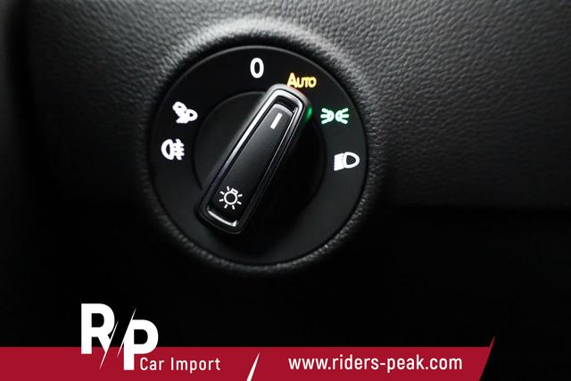 Volkswagen T-Roc Style 1.5 TSI DSG Black Style, AHK, IQ.Light, 19-Zoll, easyOpen, Navi 