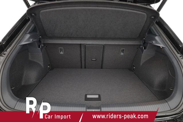 Volkswagen T-Roc Style 1.5 TSI DSG Black Style, AHK, IQ.Light, 19-Zoll, easyOpen, Navi 