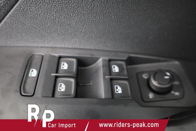 Volkswagen T-Cross 1.0 TSI 85 kW Life DSG Life, LED, Kamera, ACC, Side, Winter, 17-Zoll, 3-J. Garantie 