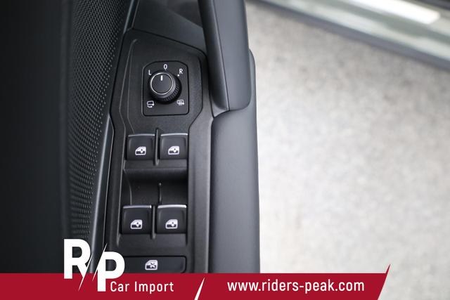 Volkswagen Tiguan 2.0 TSI 195 kW 4Motion R-Line DSG 4M Black, Pano, AHK, IQ.Light, AreaView, 20-Zoll, Navi 