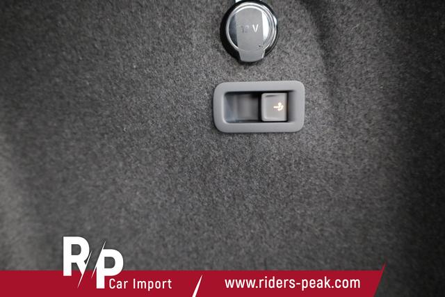 Volkswagen Golf 1.5 TSI 110 kW VIII Variant Life Facelift, AHK, easyOpen, Kamera, 3-J Garantie 