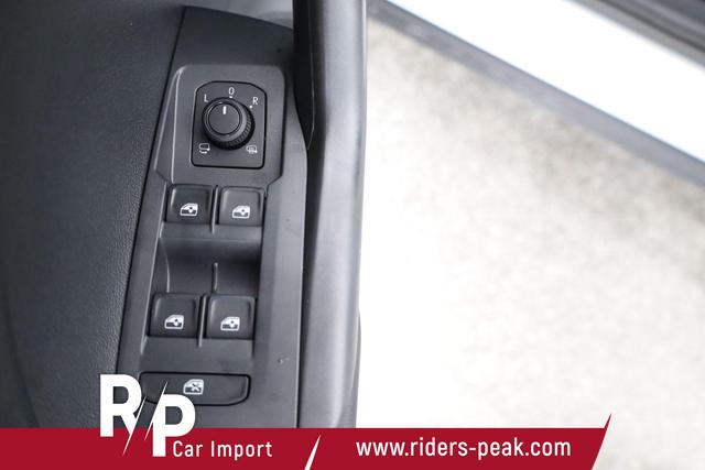 Volkswagen T-Cross 1.0 TSI 85 kW Life DSG Life, LED, Kamera, ACC, Side, Winter, 17-Zoll, 3-J. Garantie 