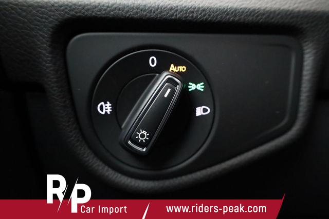 Volkswagen Touran Comfortline BMT/Start-Stopp 1.5 TSI DSG Comfortline, 7-Sitzer, AHK, Navi, Kamera, Side, Winter, 3 J.-Garantie 