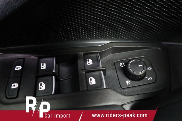 Volkswagen Tayron 1.5 TSI eHybrid 150 kW R-Line Black, Pano, HuD, AHK, AreaView, LED-Plus, Side, Navi, Winter, 5 J.-Garantie 