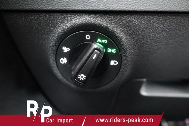 Skoda Karoq Sportline 1.5 TSI DSG Sportline, AHK, Navi, Matrix, Side, el. Klappe, Winter, 5 J.-Garantie, 19-Zoll 