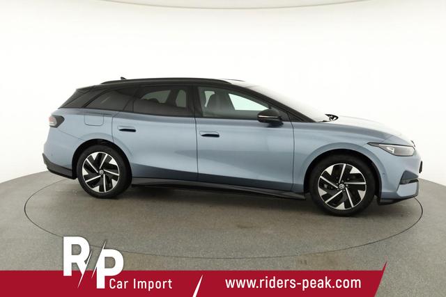 Volkswagen ID.7 Kombi Pro 210 kW Tourer Black Style, HUD, AreaView, Side, Winter, 19-Zoll 