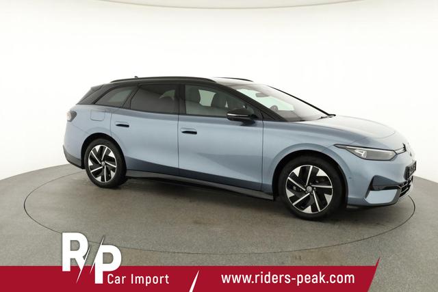 Volkswagen ID.7 Kombi Pro 210 kW Tourer Black Style, HUD, AreaView, Side, Winter, 19-Zoll 