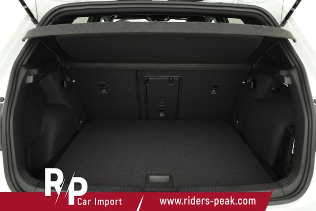 Volkswagen Golf 2.0 TSI 195 kW GTI VIII DSG, Navi, Side, Matrix, Kamera, Winter, 19-Zoll 
