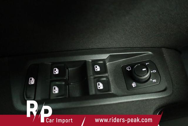 Volkswagen Touran Comfortline BMT/Start-Stopp 1.5 TSI DSG Comfortline, 7-Sitzer, AHK, Navi, Side, Kamera, Winter, 17-Zoll, 3 J.-Garantie 