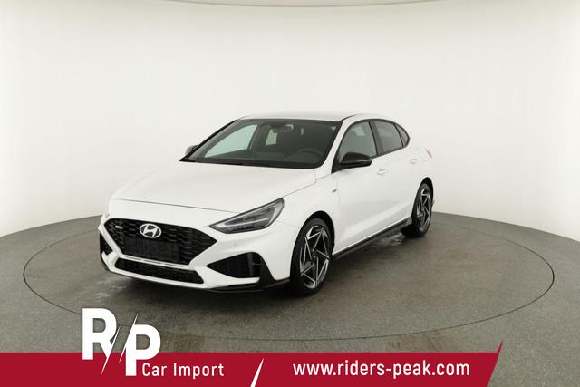 Hyundai i30 N Line 1.5 T-GDI DCT Fastback N-LINE, Navi, 18-Zoll, Kamera, LED, Winter 