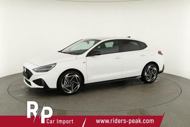 Hyundai i30 N Line 1.5 T-GDI DCT Fastback N-LINE, Navi, 18-Zoll, Kamera, LED, Winter 