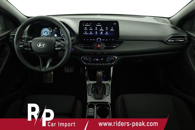 Hyundai i30 N Line 1.5 T-GDI DCT Fastback N-LINE, Navi, 18-Zoll, Kamera, LED, Winter 
