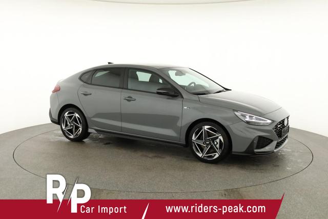 Hyundai i30 N Line 1.5 T-GDI DCT Fastback N-LINE, Navi, 18-Zoll, Kamera, LED, Winter 