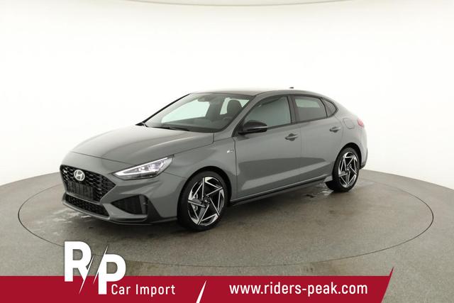 Hyundai i30 N Line 1.5 T-GDI DCT Fastback N-LINE, Navi, 18-Zoll, Kamera, LED, Winter 